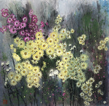 Load image into Gallery viewer, Vibrant Daisies, 充滿活力的野菊, Chinese Brush Painting on Mulberry Rice Paper, Original
