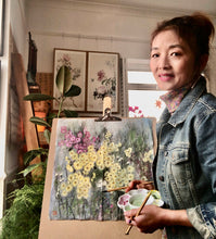 Load image into Gallery viewer, Vibrant Daisies, 充滿活力的野菊, Chinese Brush Painting on Mulberry Rice Paper, Original