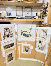 Load image into Gallery viewer, Owls in Chinese Ink, with the auspicious phrase "Da Jixiang", 貓頭鷹水墨畫 “大吉祥”