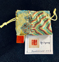 Load image into Gallery viewer, Custom Stone Seal, Individually Designed Hand Carved Stone Seal,獨立設計的篆刻印章